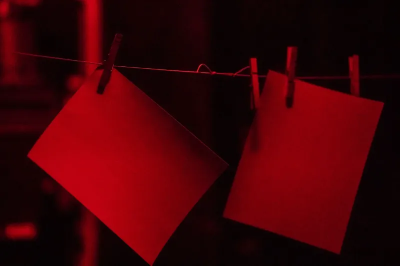 No Upload Required: The Darkroom Collectives Keeping Film Permanently Offline